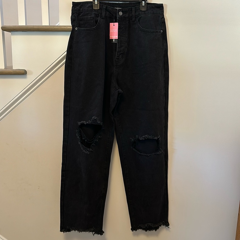 PrettyLittle Thing NWT Washed Black Ripped Boyfriend Jeans women’s size 10